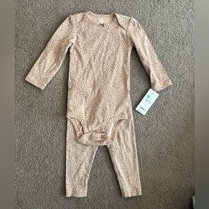 NWT baby girl outfit size 12 months